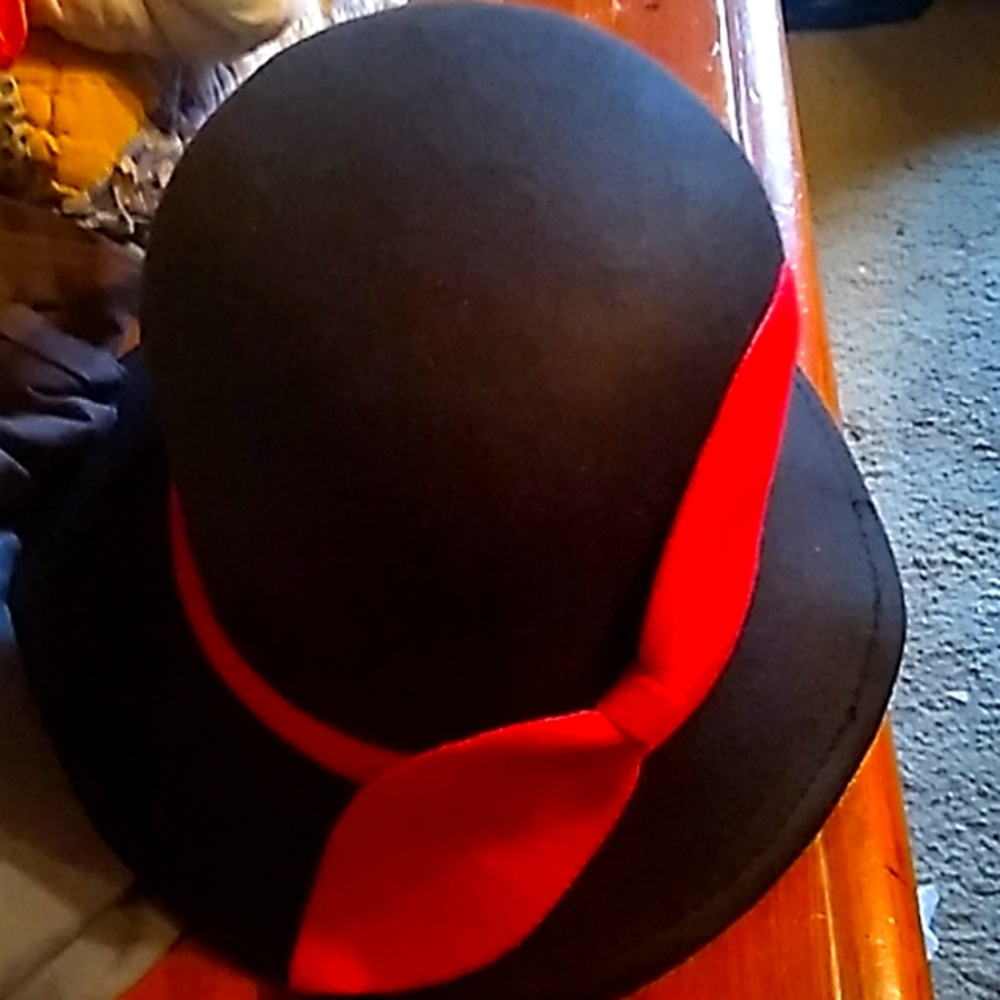 Womens hat